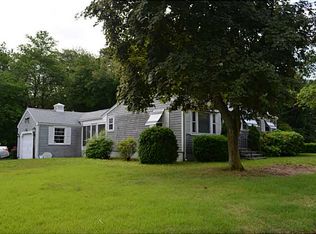 41 Waycross Dr, Warwick, RI 02888