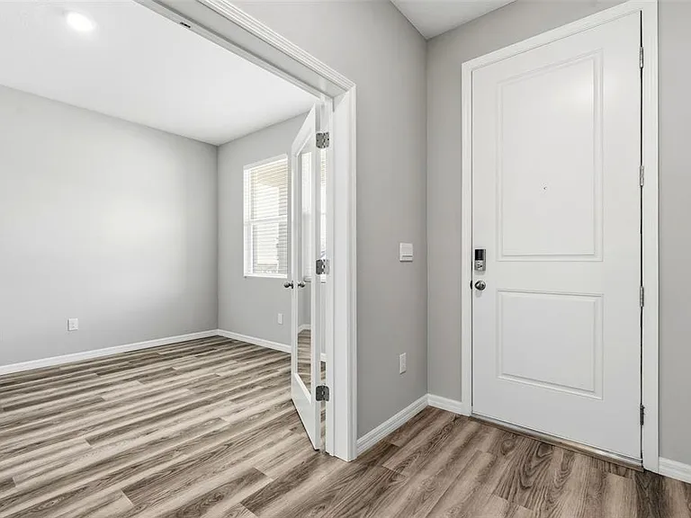 10497 Farm Hill Ave — Photo 17