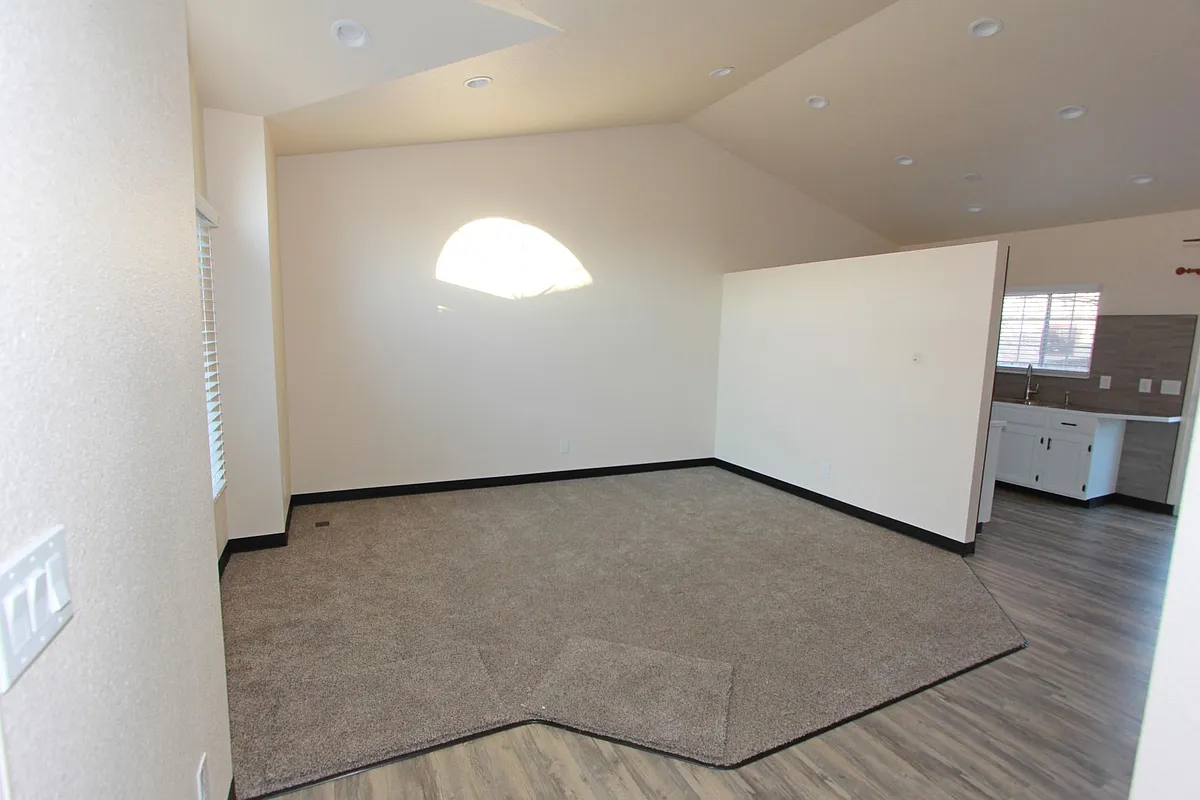 Living Room - 618 Justice Dr