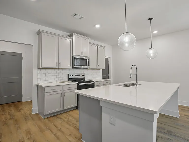 3411 Adler Trl — Photo 11