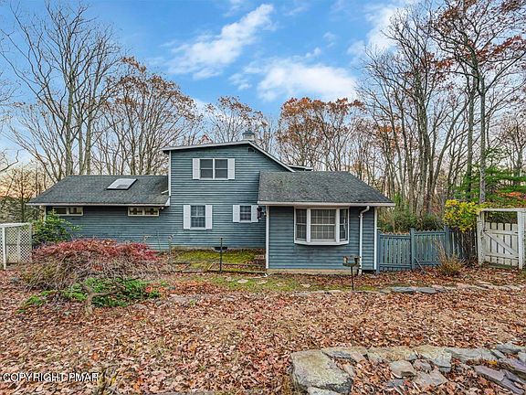 5th image of 384 Devils Hole Rd