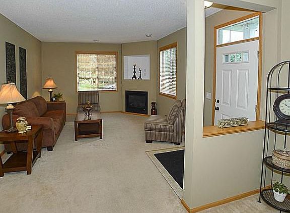 4th image of 13365 Europa Ct N Unit 1