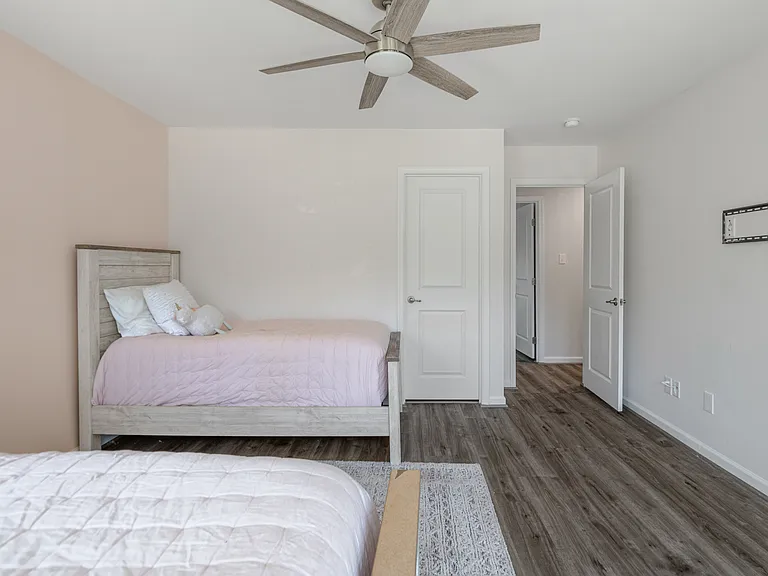 16848 White Daisy Loop — Photo 60