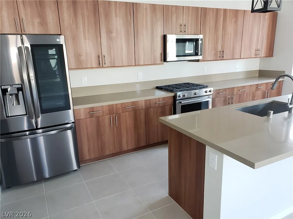 2 bed, 2.5 bath, 1546 sqft, $2,850 — Photo 2