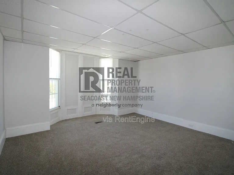 40 Grove St #2 — Photo 13
