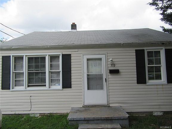 2nd image of 719 Texas Ave
