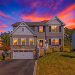 110 Multiflora Dr N, Canonsburg, PA, 15317