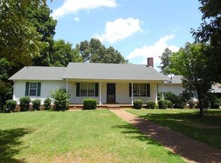 110 Gant Ln, Savannah, TN 38372