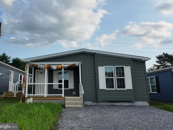 2110 Scull St, Lebanon, PA 17046