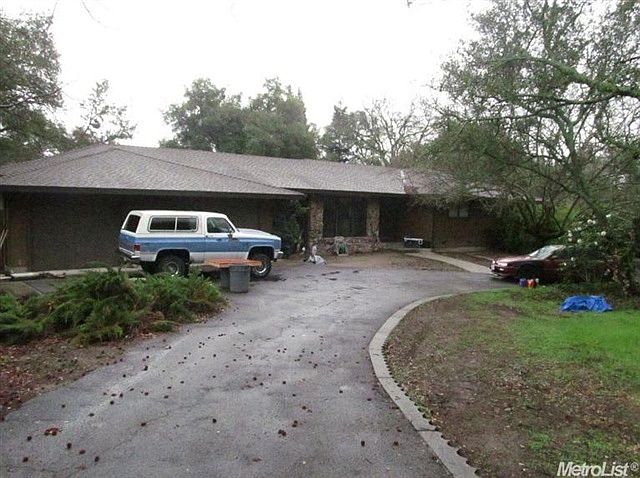2nd image of 8500 Royall Oaks Dr
