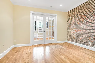 Rented by Cooper & Cooper Real Estate