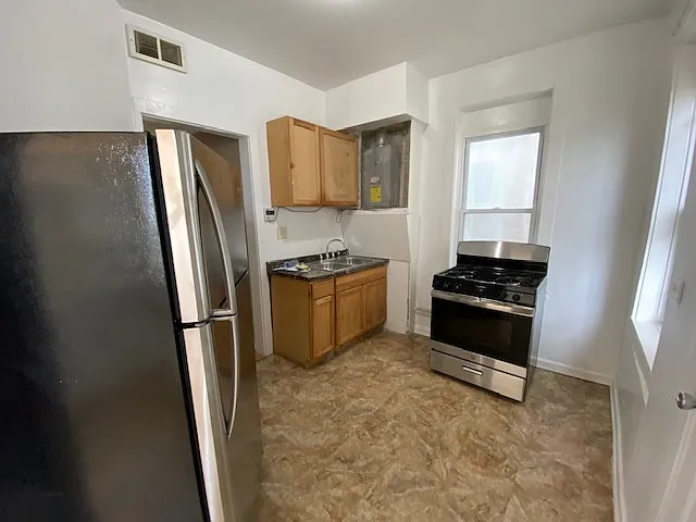 3654 W North Ave #2E — Photo 5