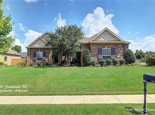 5682 Sombreado Rd, Fayetteville, AR 72703