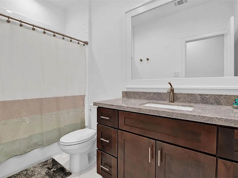1615 Vermont St — Photo 20