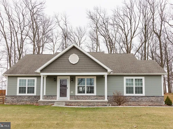 58 Kaitlyn Dr, Hanover, PA 17331