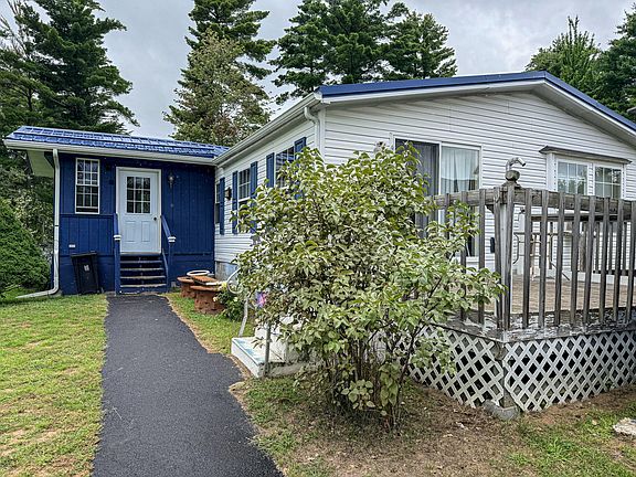 3rd image of 604 Irish Settlement Rd