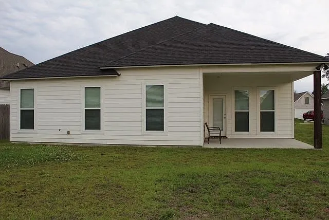 75429 Victoria Dr — Photo 16
