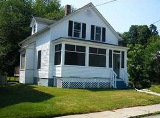 16 Lincoln Ave, Coventry, RI 02816