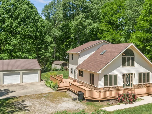 580 Lindsey Ln, Yosemite, KY 42566