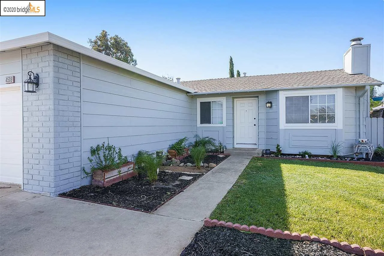 4509 Rose Ave photo 1