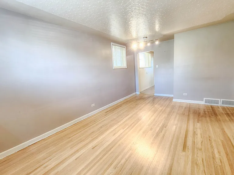 4728 Stanley Rd SW #3 — Photo 3