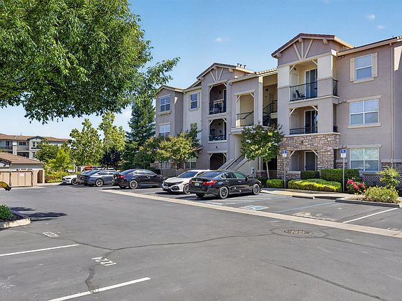 2nd image of 1251 Whitney Ranch Pkwy Unit 1231
