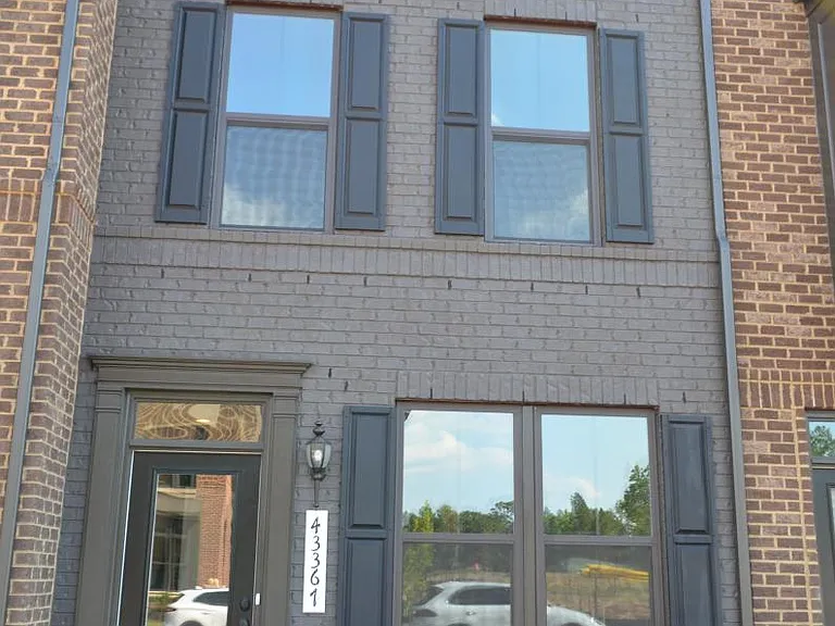 43367 Southland St — Photo 1