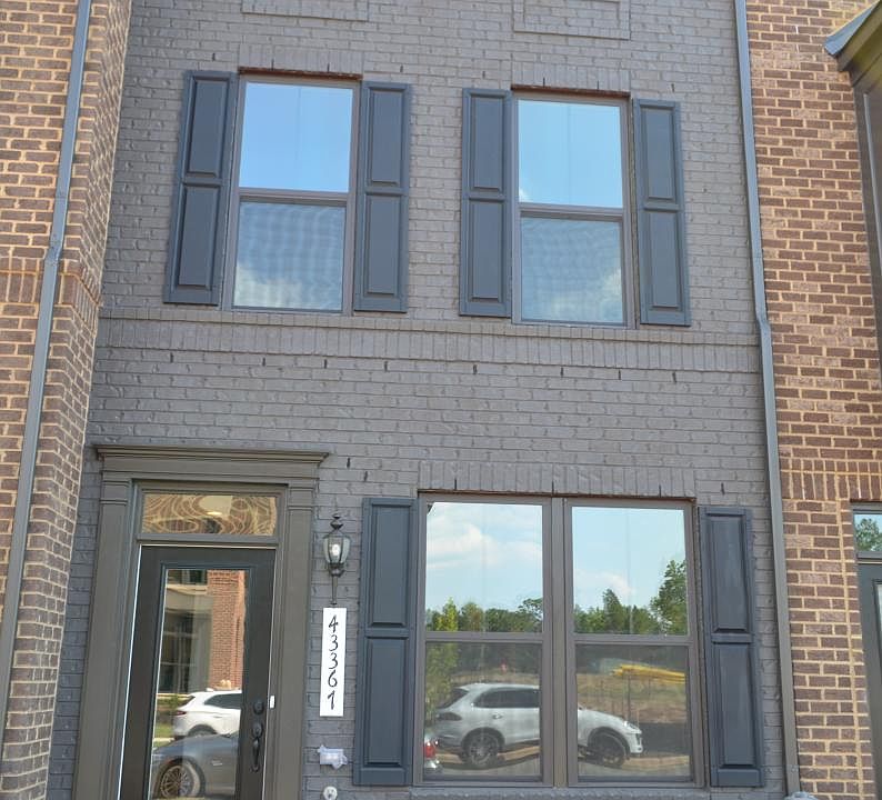 1st image of 43367 Southland St