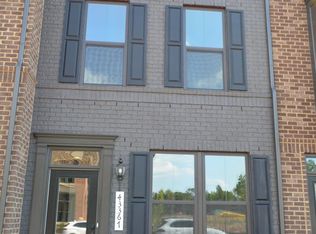 43367 Southland St, Ashburn, VA 20148