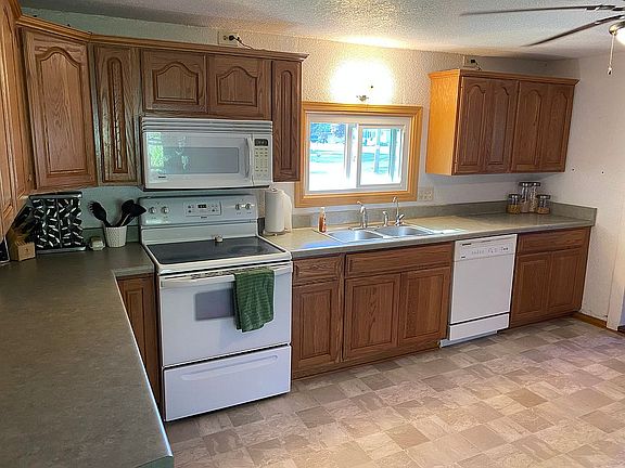 Large Kitchen