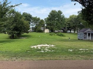 104 Linn Ave, Belle, MO 65013