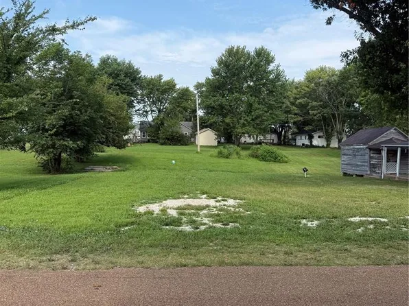 104 Linn Ave, Belle, MO 65013