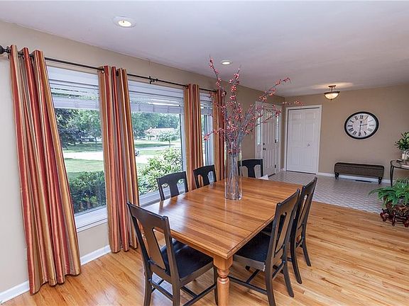 4th image of 665 Lander Dr