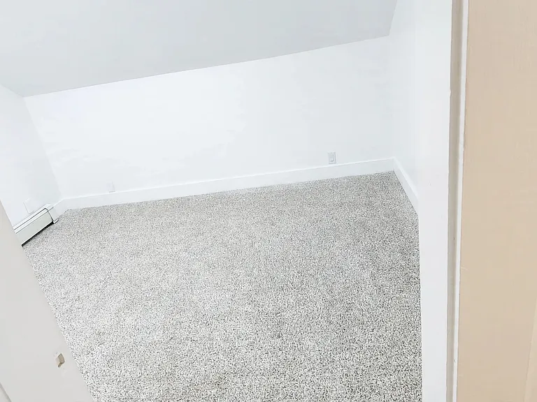 353 Washington St #1 — Photo 2