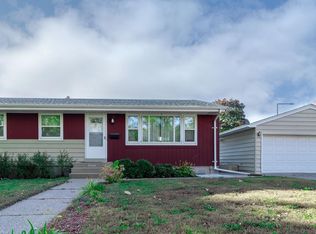 2144 Ivy Ave E, Saint Paul, MN 55119