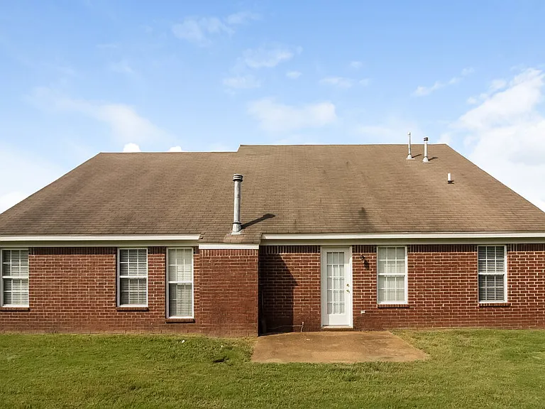 65 Arborlon Cv — Photo 16