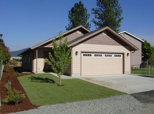 217 Pardee Ln, Grants Pass, OR 97527
