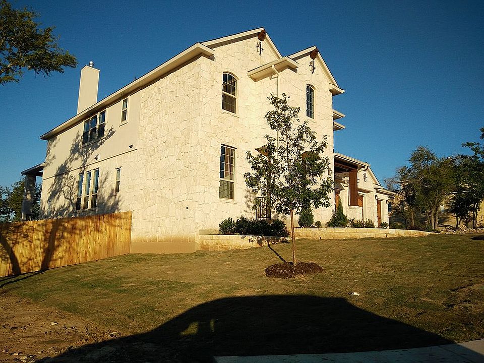 2nd image of 613 Raging River Rd