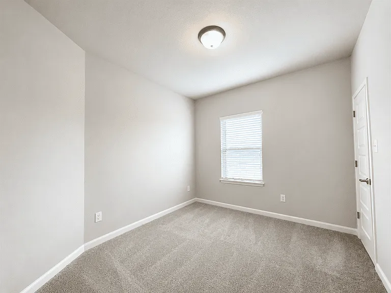 7220 Magnolia Vlg #201 — Photo 9