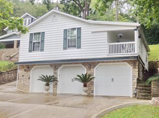 2106 Elstun Rd, Cincinnati, OH 45230