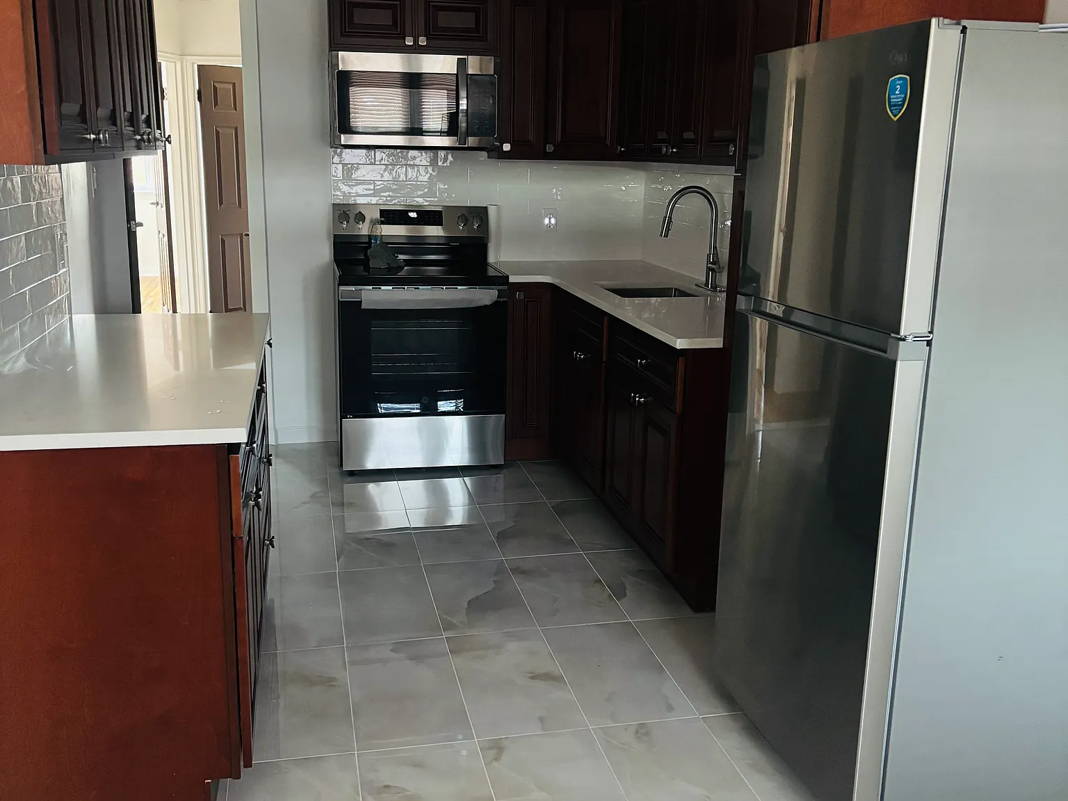 2 bed, $2,750 — Photo 3