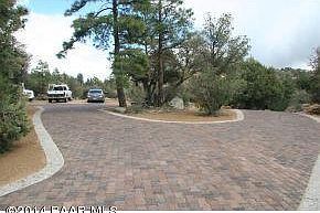 2nd image of 2720 N Williamson Valley Rd