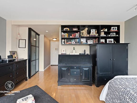 4th image of 65 Cooper Sq #4D