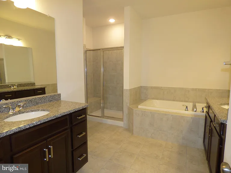 1428 Ribbon Limestone Ter SE #108 — Photo 21