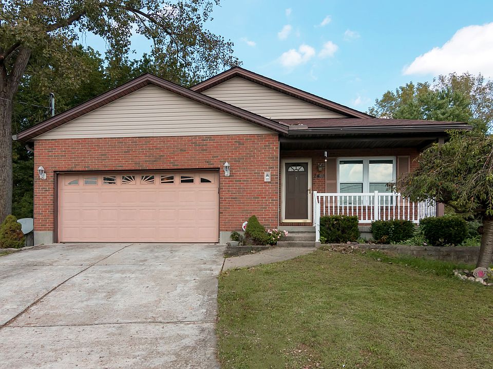 1st image of 2405 Buckingham Ct