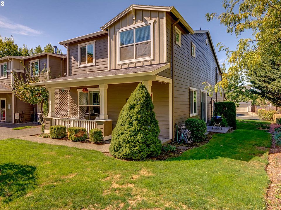 1st image of 673 NW Brookhill Ln