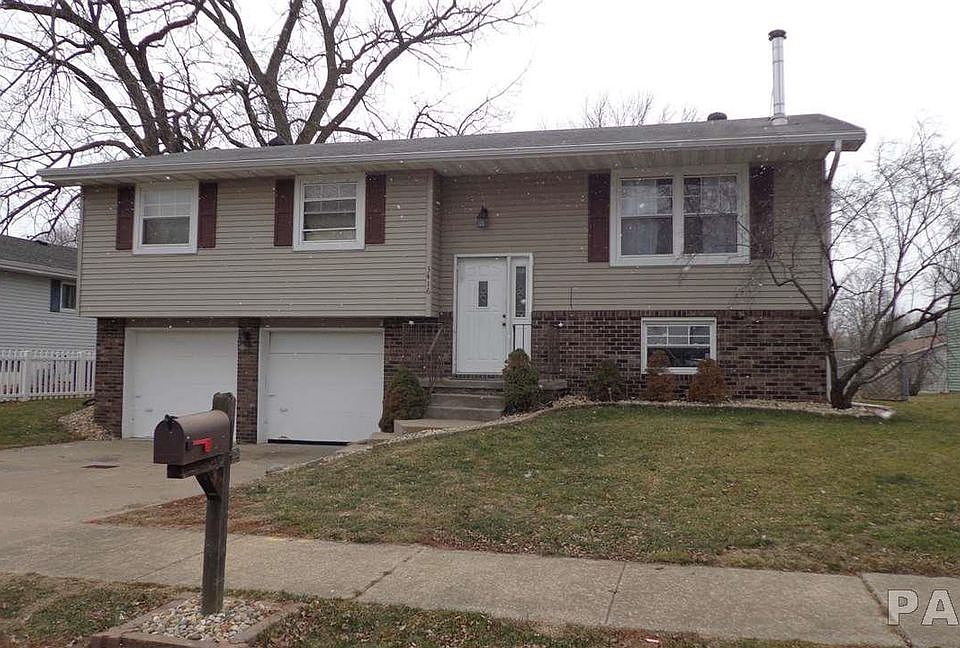 1st image of 3416 W Brookside Dr