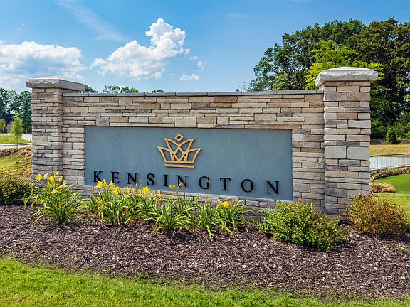 3rd image of 8106 Pembridge Ct #13