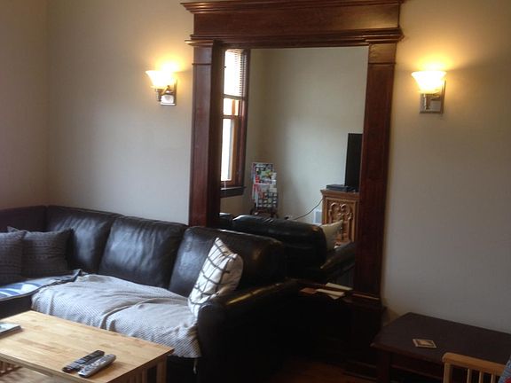 5th image of 2113 W North Ave