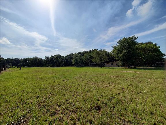 3rd image of 18610 COUNTY ROAD 455